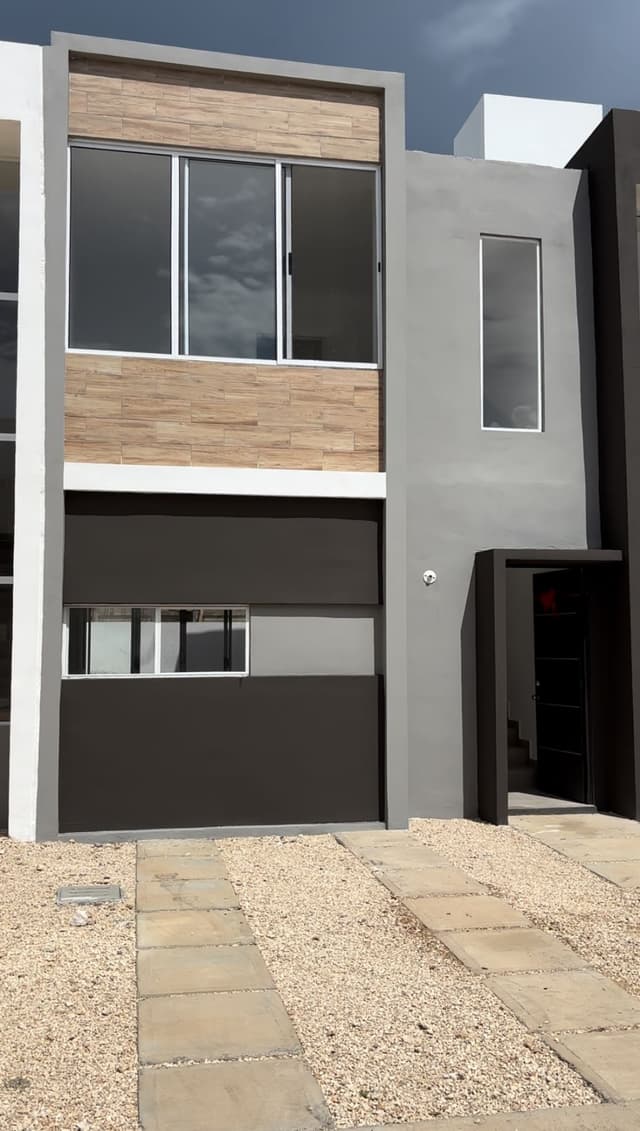 Casa en Renta Nueva Playa del Carmen Q.R. Fracc. Porto Alto