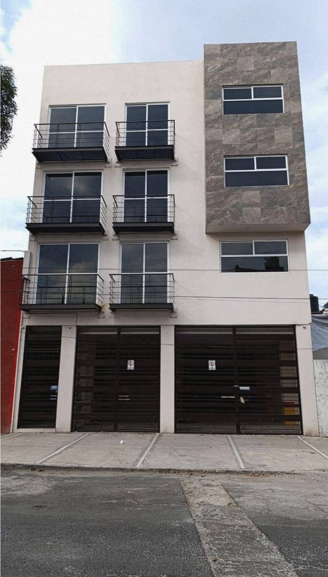 Venta de departamento en Colonia Maza