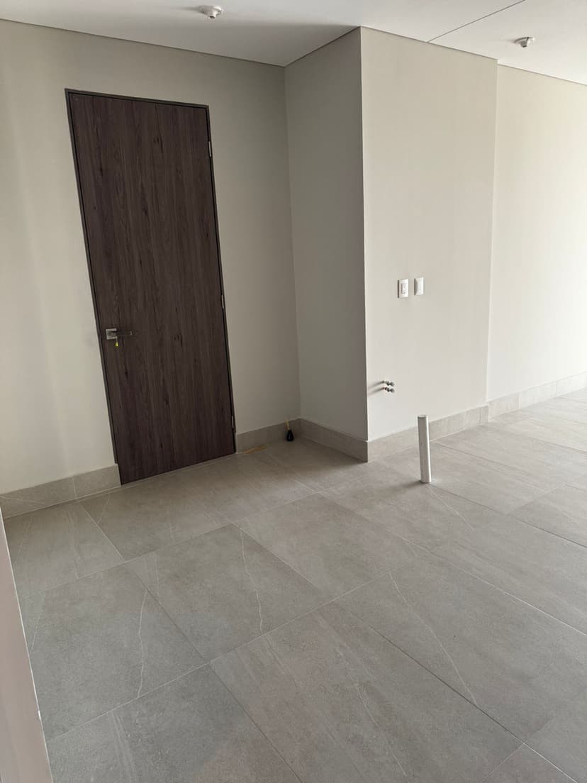 Gallery main