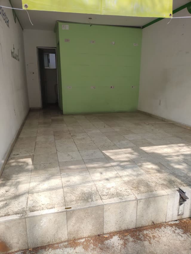 SE RENTA LOCAL COMERCIAL EN LA ZONA DE HOSPITALES TLALPAN
