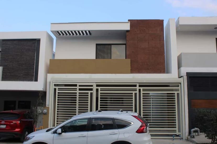 Se Vende Casa en Rincón de la Sierra Gpe NL