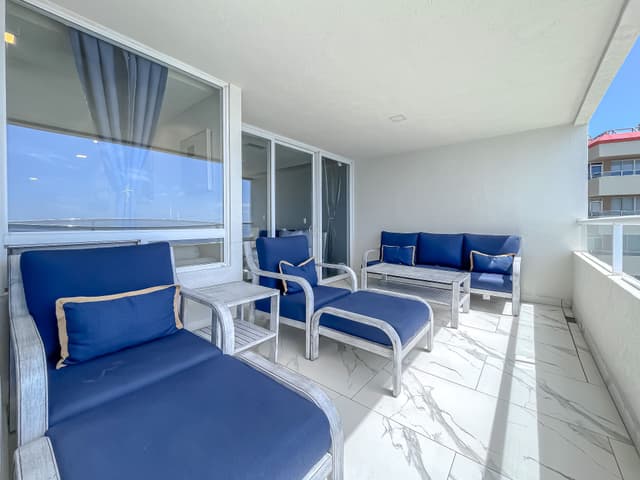 Long Term Rental, 13th. Floor.