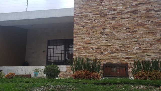 Amplia casa en venta de 1 solo nivel