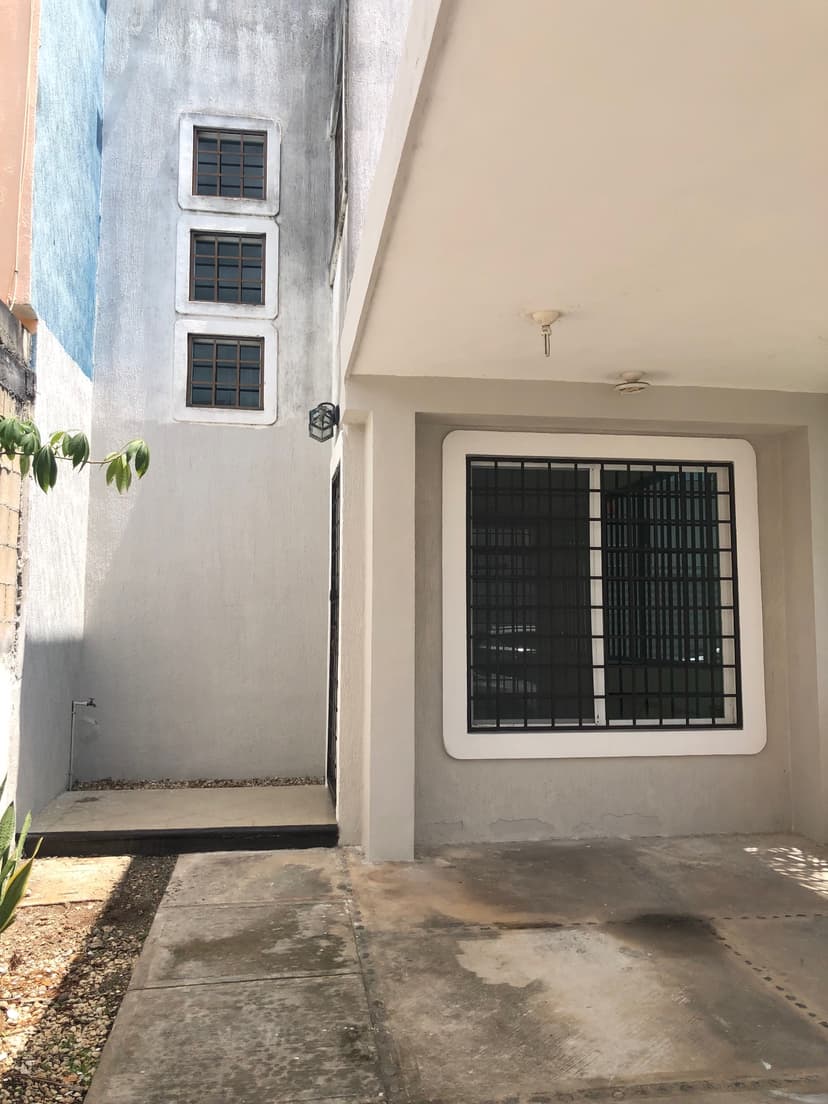 Casa en venta en Cancún fraccionamiento Gran santa Fe