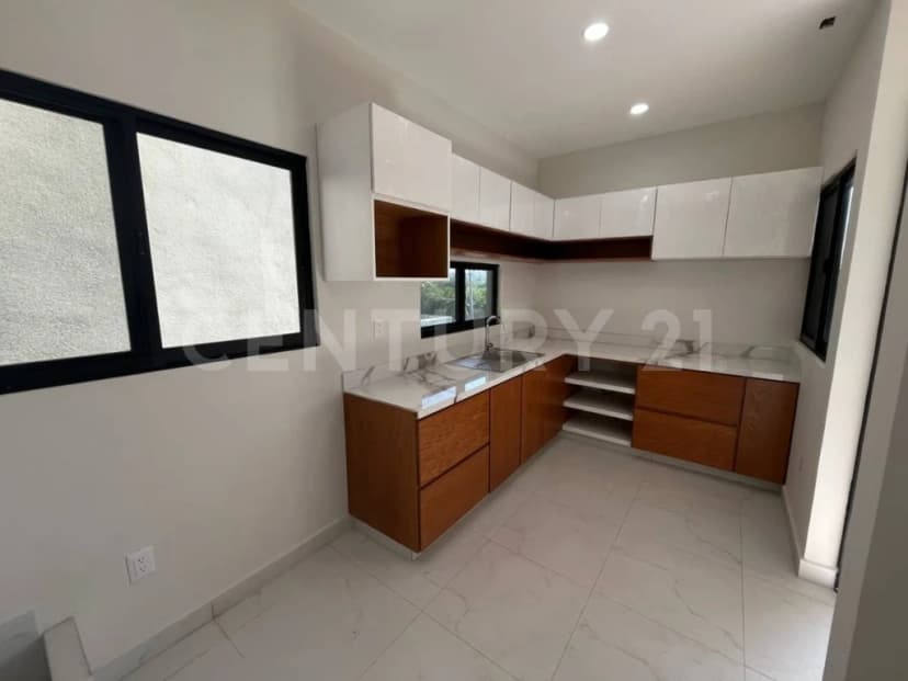 Gallery preview 3