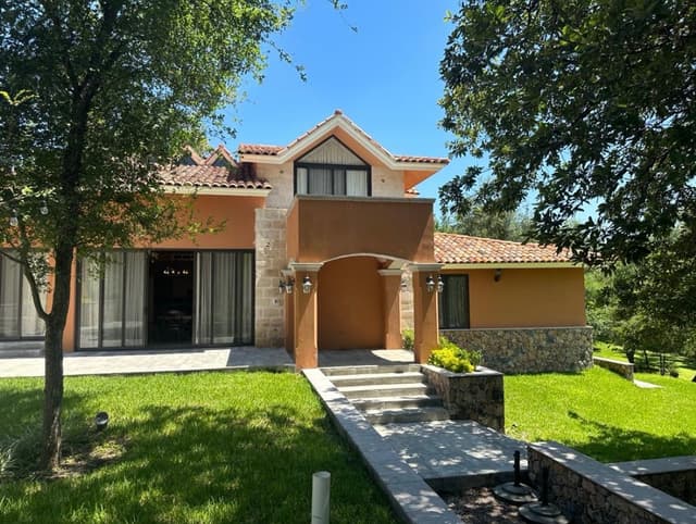 QUINTA EN VENTA EN MILENCINOS, MONTEMORELOS