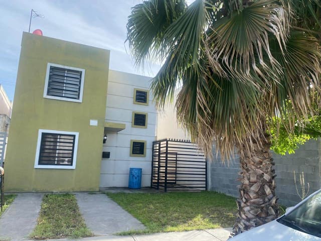 CASA EN VENTA FUENTES DE SANTA LUCIA