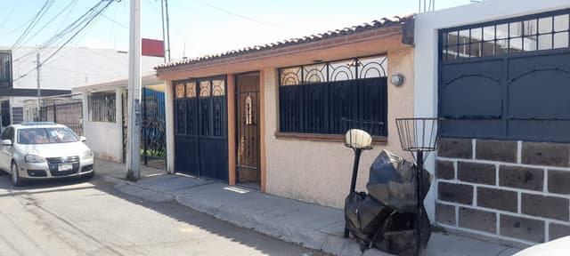 CASA EN RENTA