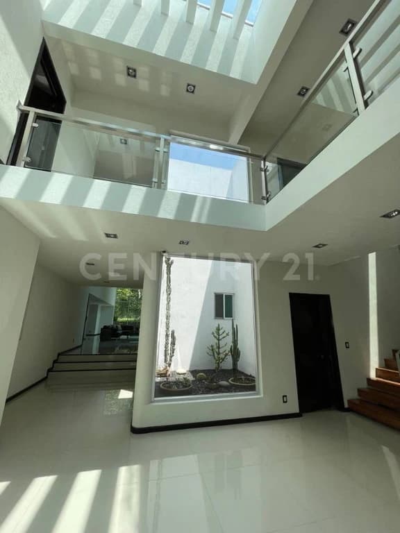Gallery preview 3