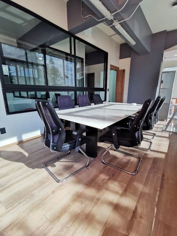 RENTA OFICINAS CENTRO GUADALAJARA AGUA AZUL