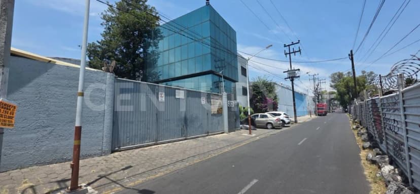 Gallery main