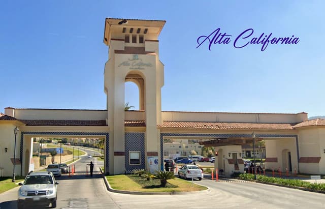 JVV- VENDO CASA EN CONDO ALTA CALIFORNIA, TLAJOMULCO DE ZUÑIGA, JAL.