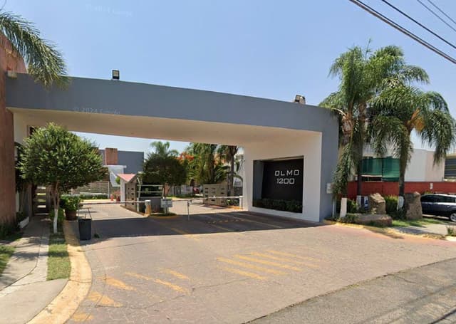 JVV- ¡¡VIVE TLAQUEPAQUE!! LA CASA IDEAL EN CONDOMINIO OLMO