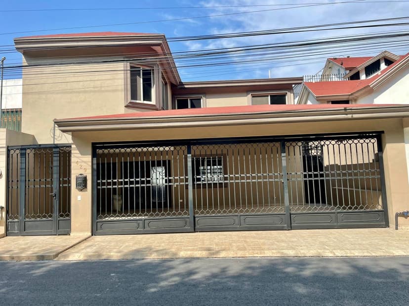 CASA EN RENTA COLINAS DE SAN JERONIMO NN0405