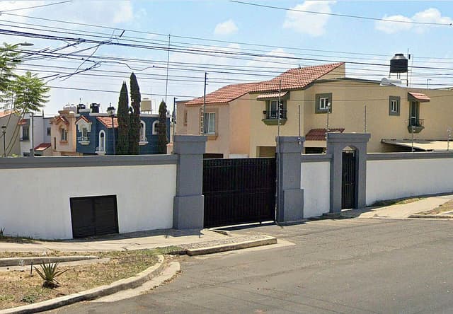 JVV- LA CASA IDEAL A UN SÚPER PRECIO EN PASEOS DE SANTIAGO, TONALÁ, JAL.