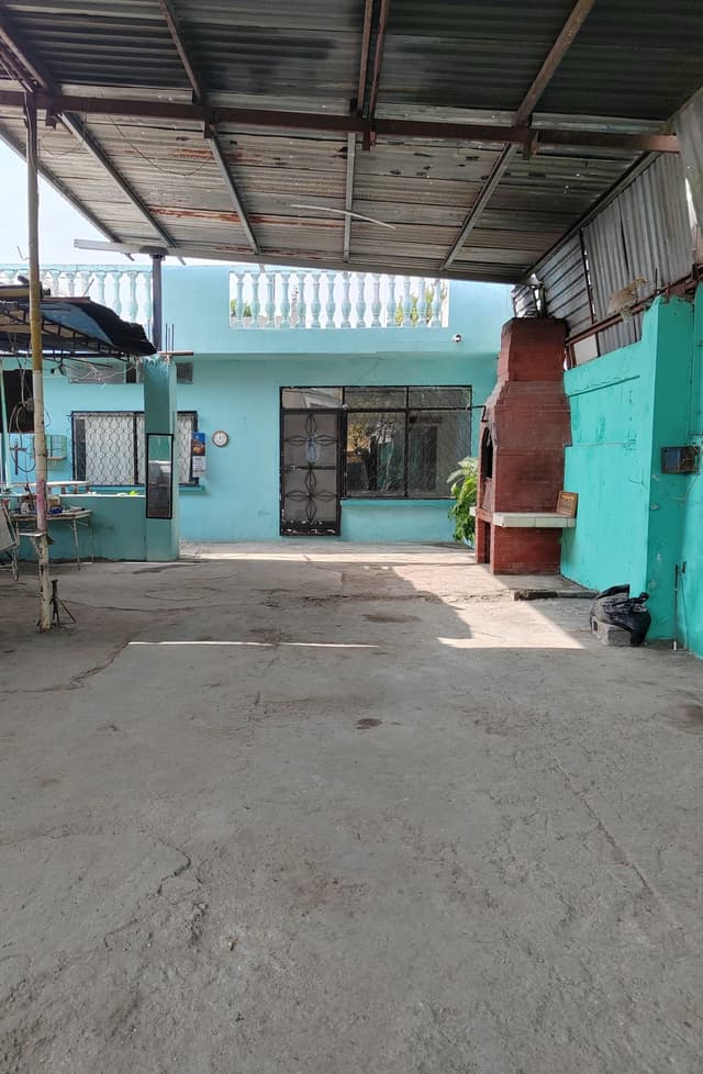 CASA AMPLIA