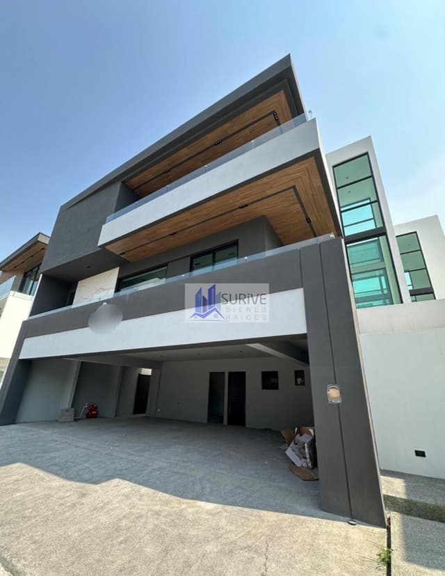 CASA EN VENTA BOSQUES DE LAS MISIONES SECTOR RESERVA 5 CARRETERA NACIONAL