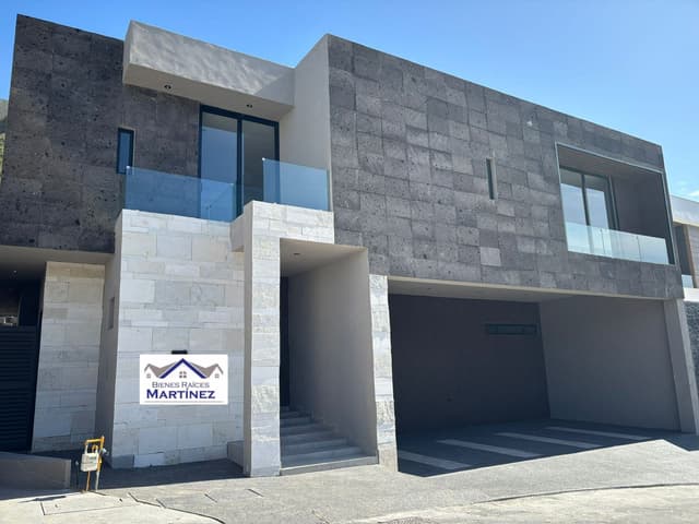 Casa en Venta en Castaños del Vergel 1er sector.