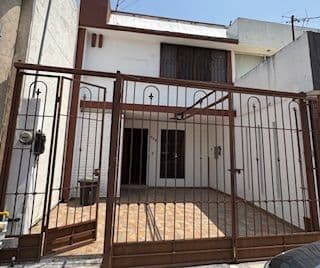 RENTA DE TOWNHOUSE COL. NUEVA LINDA VISTA