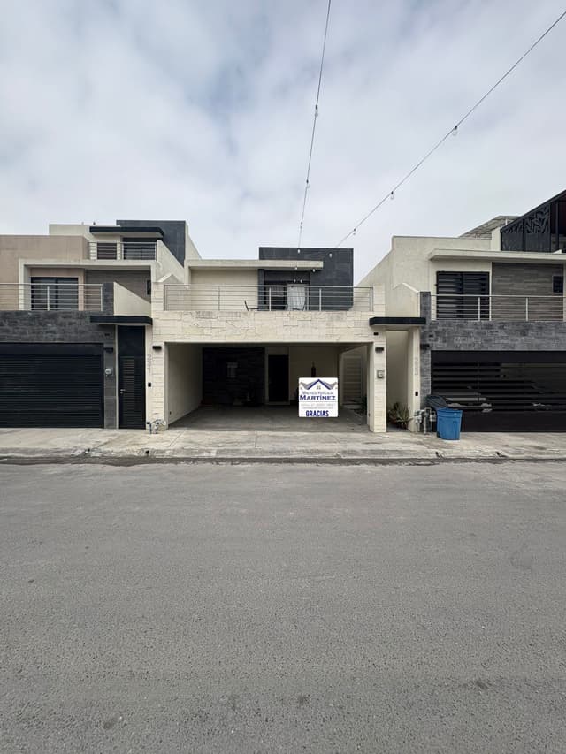 CASA EN VENTA EN AYUCCA RESIDENCIAL