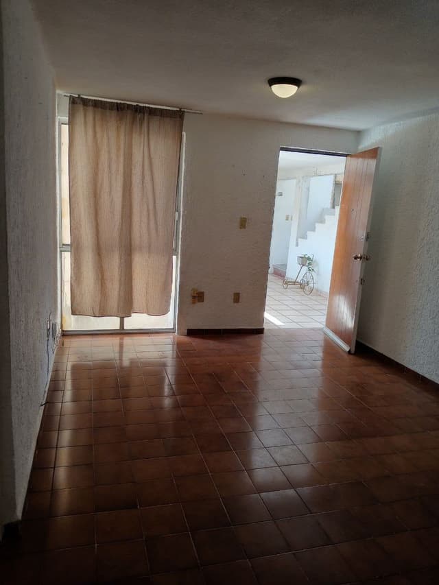 Vendo departamento en 2 piso