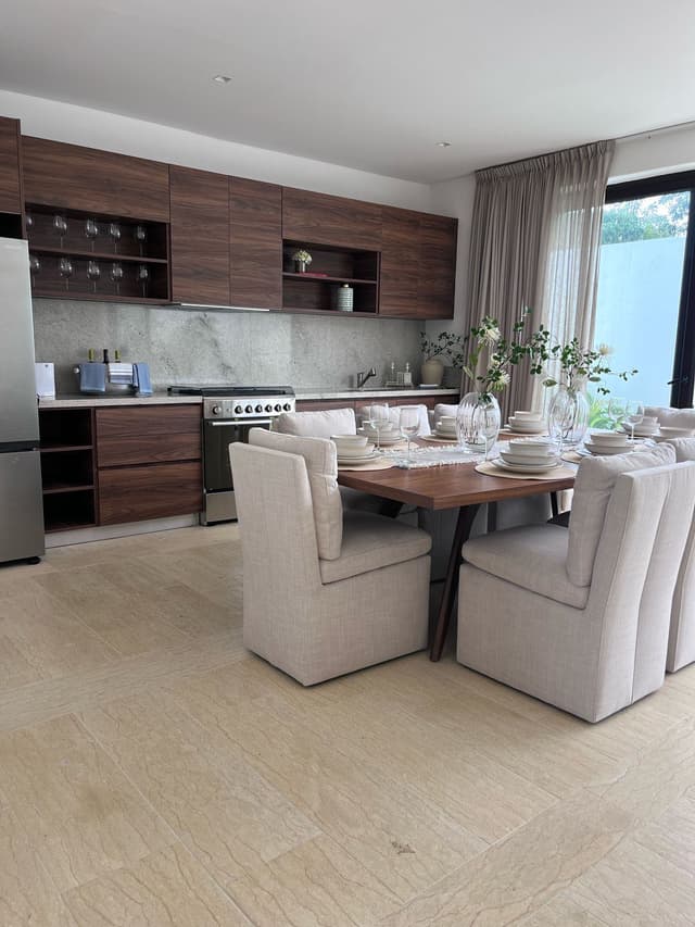 Venta casa exclusivo Residencial Losantos 📍zona Huayacán