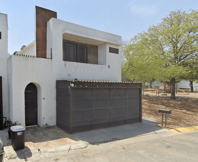 Casa en PASEO DE CUMBRES MONTERREY ALTA PLUSVALÍA ***Sólo recursos propios***