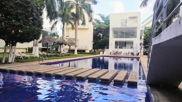 Renta departamento tres recámaras Tziara Horizontes Cancún