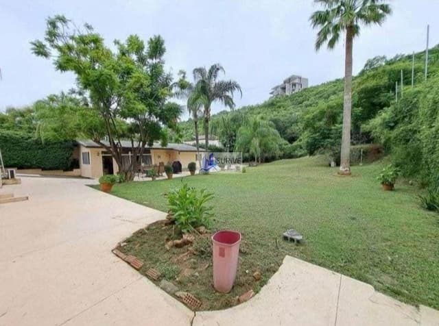 QUINTA VENTA ZONA BARRIAL SANTIAGO NL