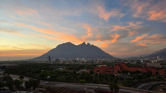 Departamento Amueblado en Renta – Torre Una, Monterrey