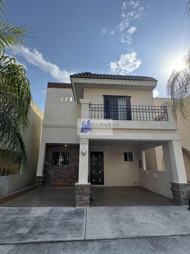 CASA VENTA COLINAS DEL HUAJUCO ZONA SUR MONTERREY NL