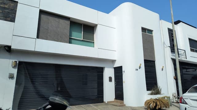 Casa en Venta Cumbres Elite Sector Haciendas, Monterrey Nuevo León