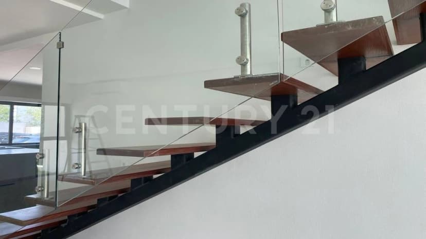 Gallery preview 2