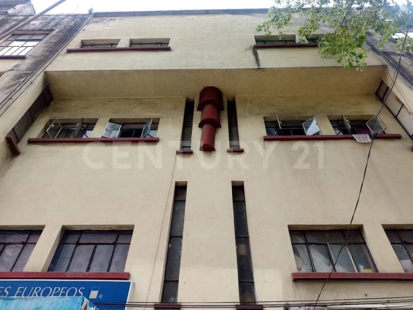 Gallery main