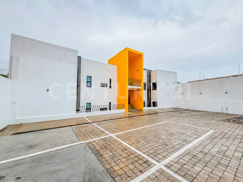 Gallery main