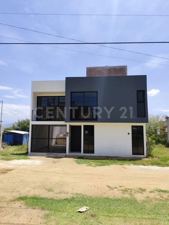 Gallery main