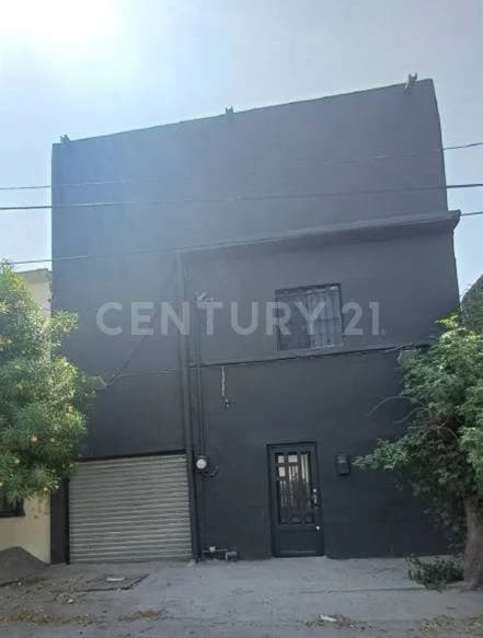 Gallery main