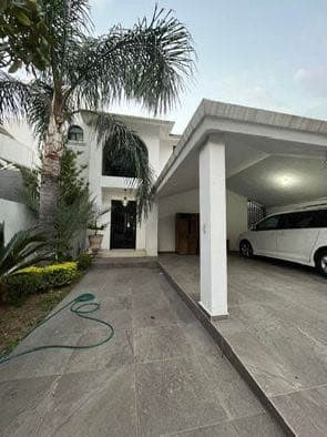 Casa en venta en Cumbres 5º sector