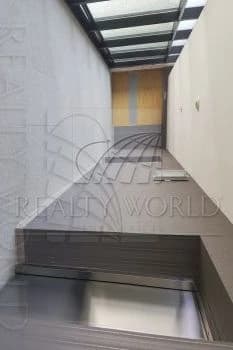 Gallery main