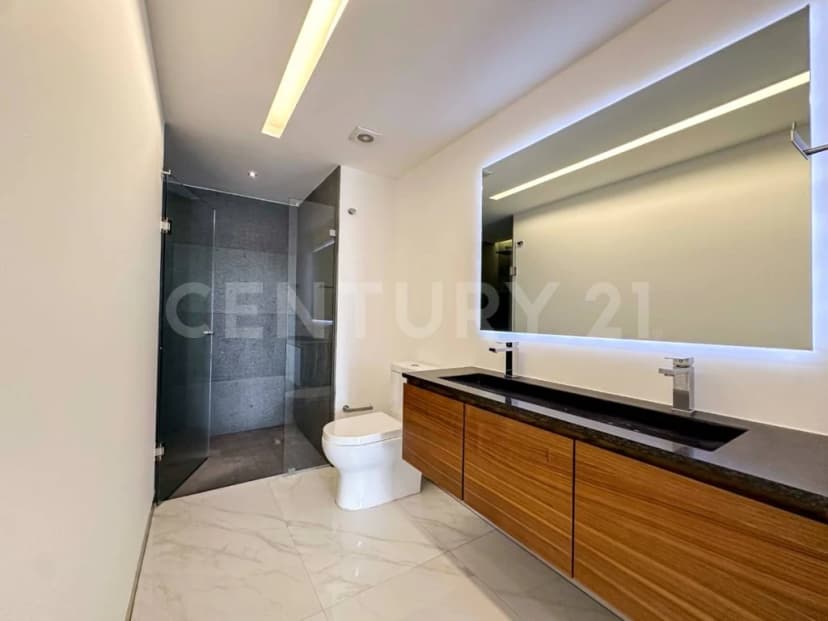 Gallery preview 3