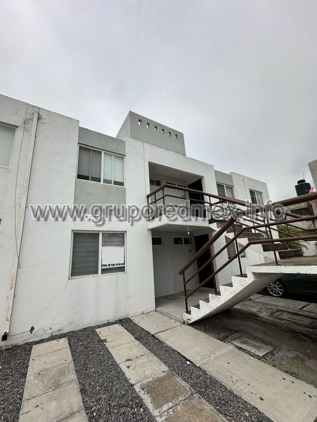 Departamento en venta en privada Pirules, a 5 minutos del Tec de Monterrey