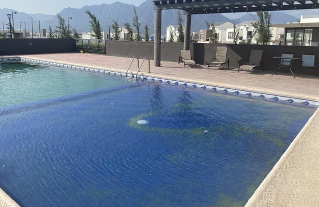 Casa en venta en Residencial Adrara