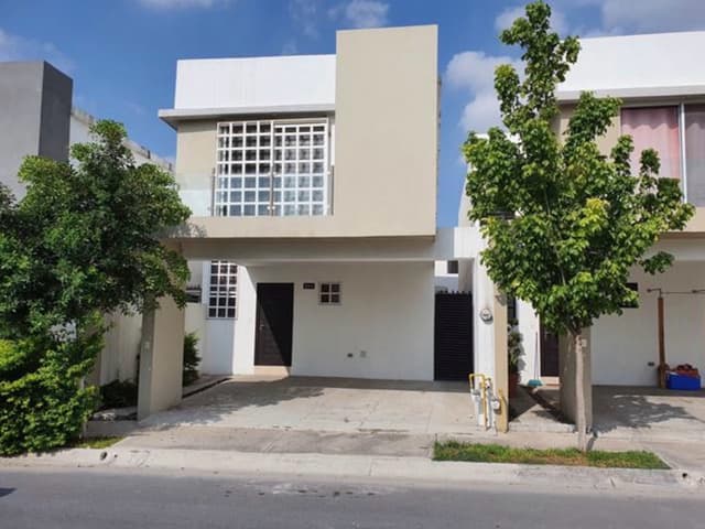 Casa en Renta Cumbres Andara