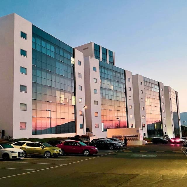 Departamento en Renta Cumbres Oro George Towers