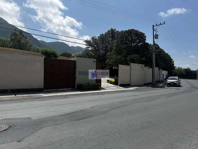 CASA VENTA EL URO ZONA SUR CARRETERA NACIONAL MONTERREY
