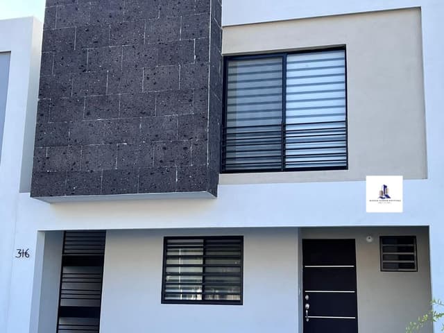 Casa en Venta en Toscana en Dominio Cumbres