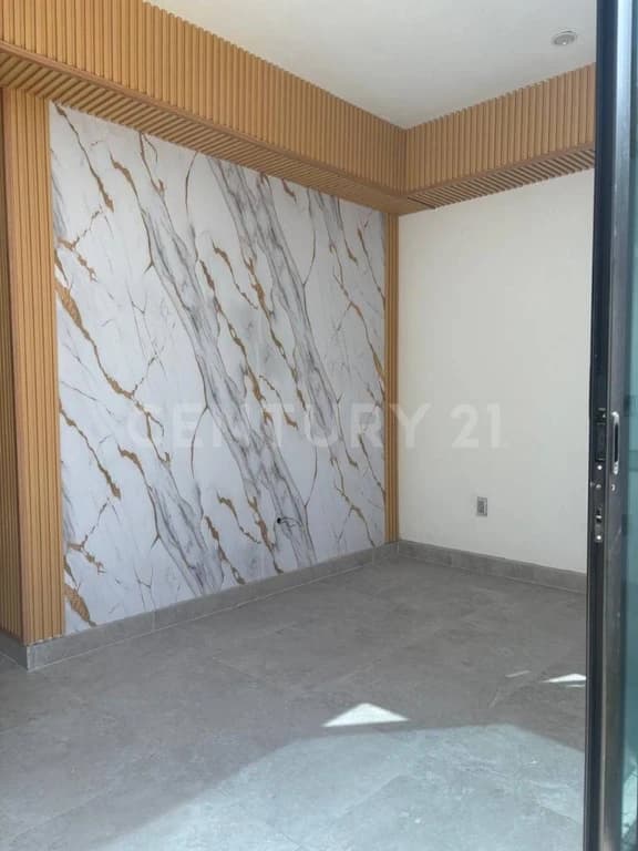 Gallery preview 3