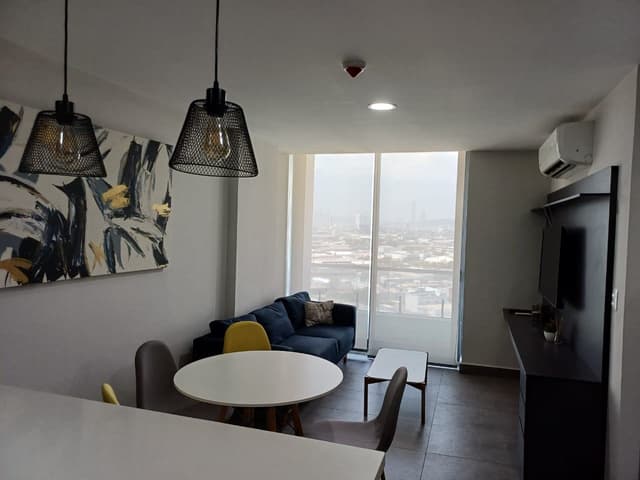 Departamento amueblado en renta en Torre Catehua