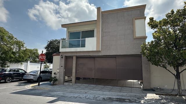 Casa en venta Cumbres Diamante