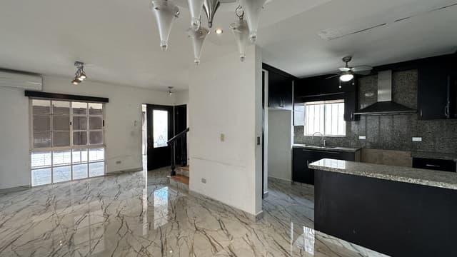 Casa en venta Cumbres Diamante